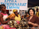 A droite, Madame Leila Zerrougui, représentante spéciale adjointe du SG de l’Onu en RDC le 12/3/2012 à Kinshasa, lors de la visite de 4èm foire de l’entreprenariat féminin. Radio Okapi/ Ph. John Bompengo