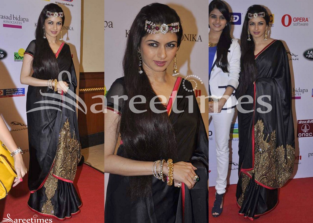 [Bhagyashree_Black_Saree%255B4%255D.jpg]