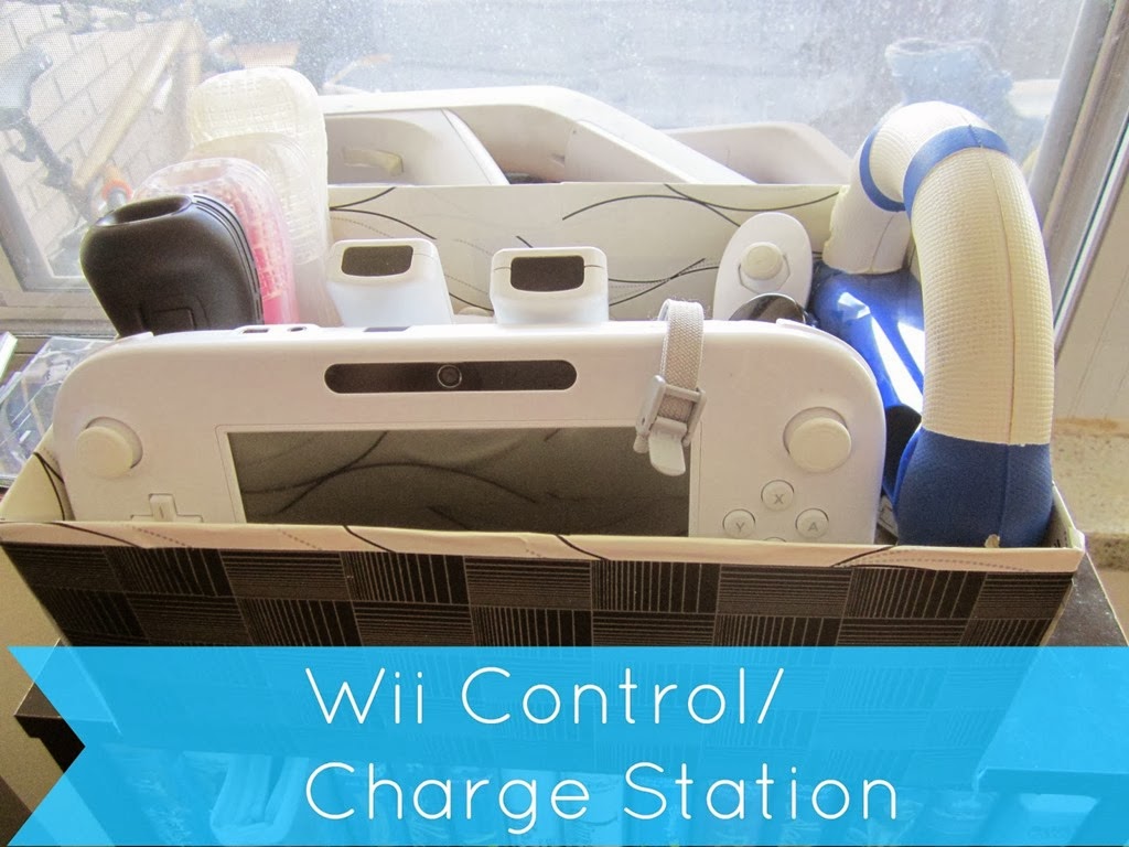 [wii%2520controller%2520and%2520charger%2520station%255B4%255D.jpg]