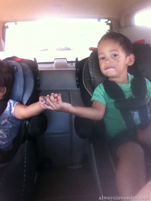 [Holding_hands%255B15%255D.jpg]