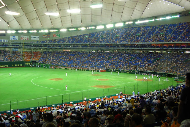 Pre-game warm-up inside the Tokyo Dome Pre-game warm-up inside the Tokyo Dome