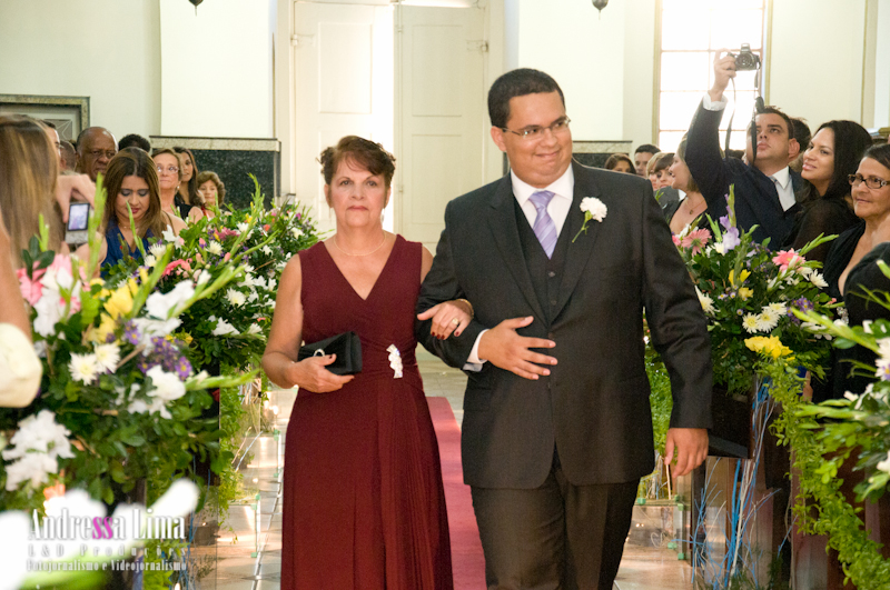 Fotos de Casamento Ingrid e Bruno. Foto numero 0019 do estudio L&D Producoes, do Rio de Janeiro, RJ. Andressa Lima e equipe fazem fotos de casamento (fotografias de casamentos), fotos de making-of (making of de noiva), fotos de eventos sociais, fotos de casal (ensaios fotograficos de e-session), videos de casamento (filmagem de casamentos), videos de making-of e videos de eventos sociais. Fotojornalismo e videojornalismo no Rio de Janeiro, RJ. fotos casamento rio de janeiro fotografias casal rj foto eventos noiva ensaio fotografico galeria noivas fotografo evento casar retrato fotografía modelos casamentos fotografos vestidos para bolos festas books modelo