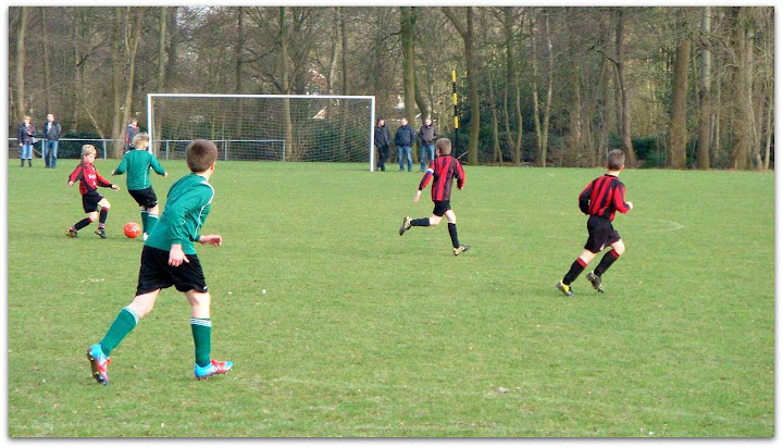 2012 - 10 MRT - WVV E5 - HARKSTEDE E3 014.jpg