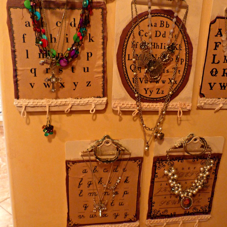[jewels9%255B3%255D.jpg]