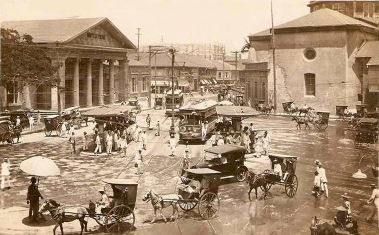 [Plaza-Goiti-1920s15.jpg]