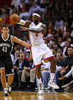 lebron james nba 121107 mia vs bro 05 King James wears 5 Colorways of Nike LeBron X in 6 Games