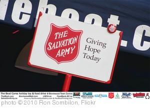 'The BEAT CARES holiday food and toy drive at Brentwood Town Centre photos by Ron Sombilon Gallery (239)' photo (c) 2010, Ron Sombilon - license: http://creativecommons.org/licenses/by-nd/2.0/