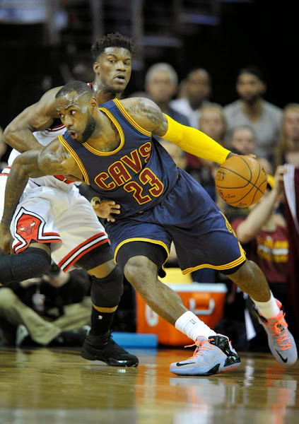 LeBron Records Triple Double and Debuts New LeBron 128217s on Easter