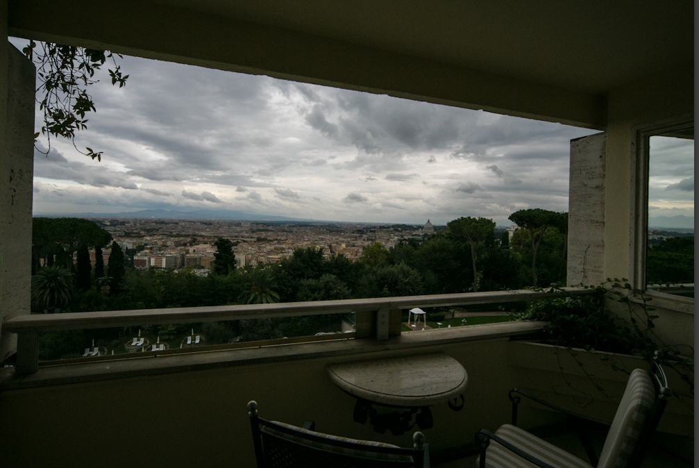 [Balcony1%255B4%255D.jpg]
