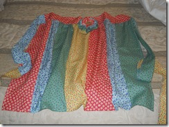 apron07 apron07