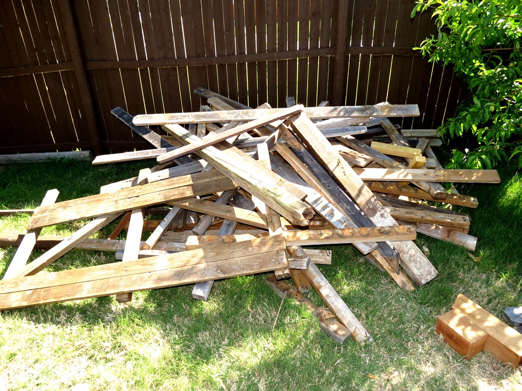 [How-to-Build-a-New-Fence-Using-Old-S%255B38%255D.jpg]