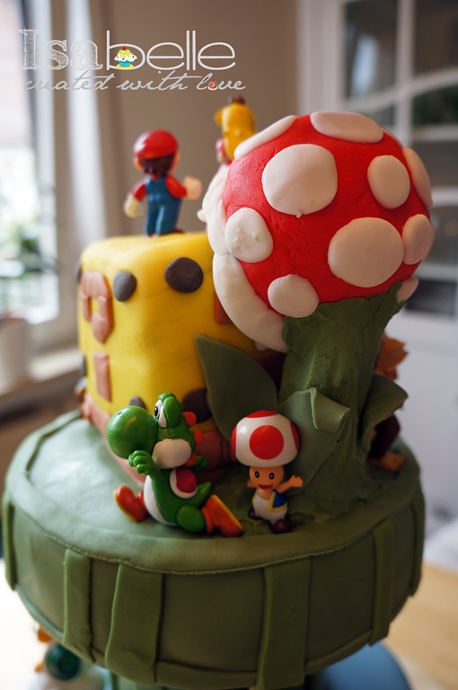 [Super%2520Mario%2520Torte%2520Christopher%2520%252807%2529%2520created%2520by%2520Isabelle%255B4%255D.jpg]