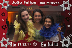 Fotos do evento João Felipe - 17.12.11. Foto numero 13 da Social Click Fotografia Digital, do Rio de Janeiro, RJ, que faz fotos divertidas, fotos malucas, fotos com fantasias, fotos na hora, fotografia maluca, fotografia divertida com molduras personalizadas. fotos divertidas malucas foto maluca animadas animado rj rio de janeiro divertida fantasia animada fotografia digital fotografo estudio fotografias