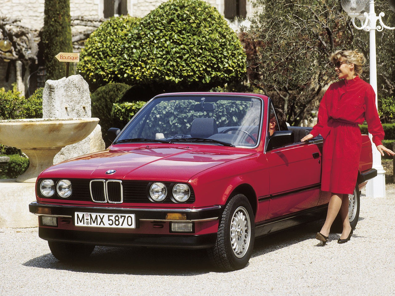 [BMW-E30-3-Series-Convertible-85.jpg]