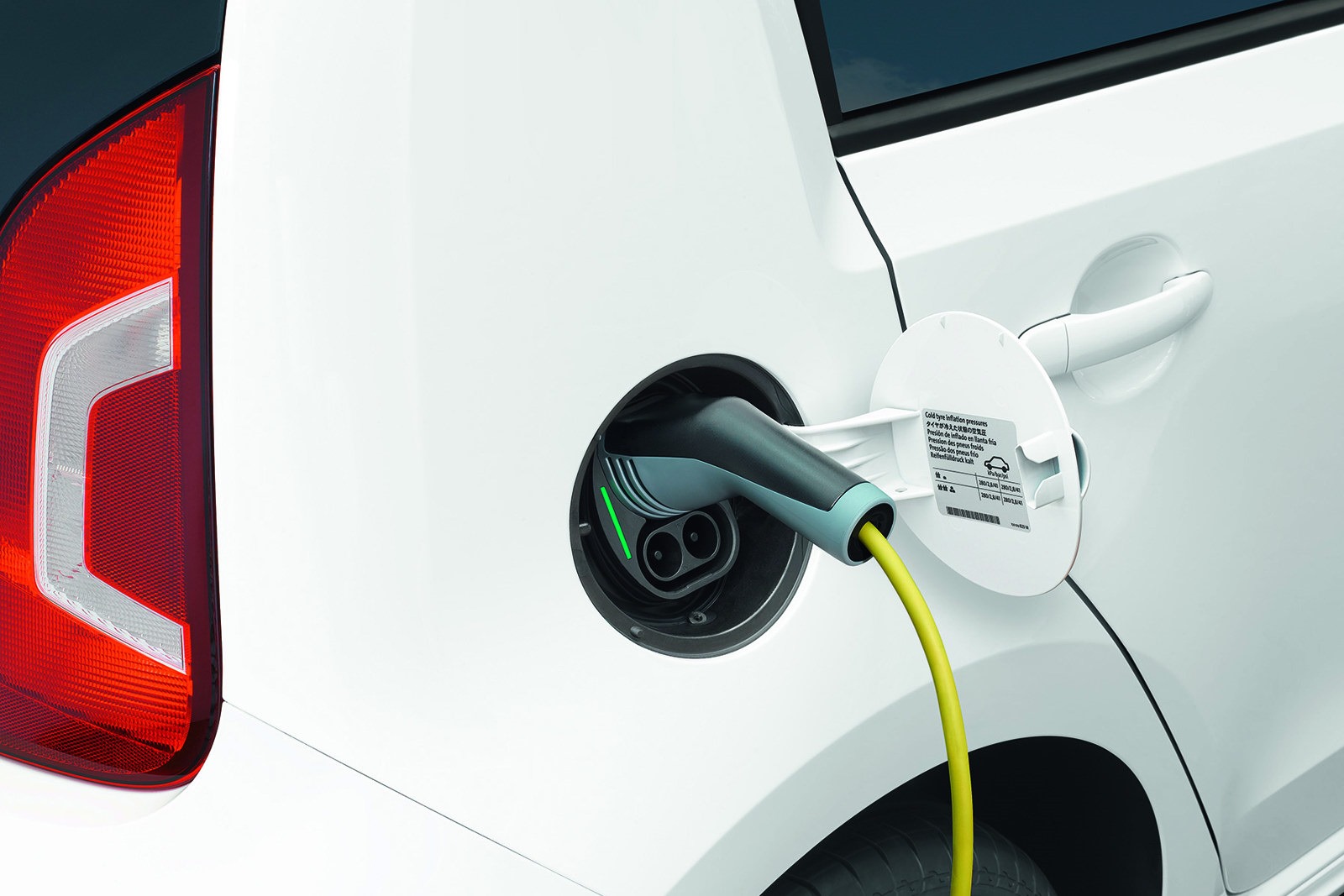 [VW-E-Up-12%255B2%255D.jpg]