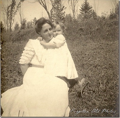 Lady and child together PR antiques