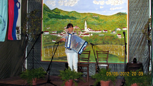 2012-09-Harmonikaski-vecer-Osek-21.JPG