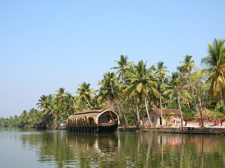 kerela-backwaters-4