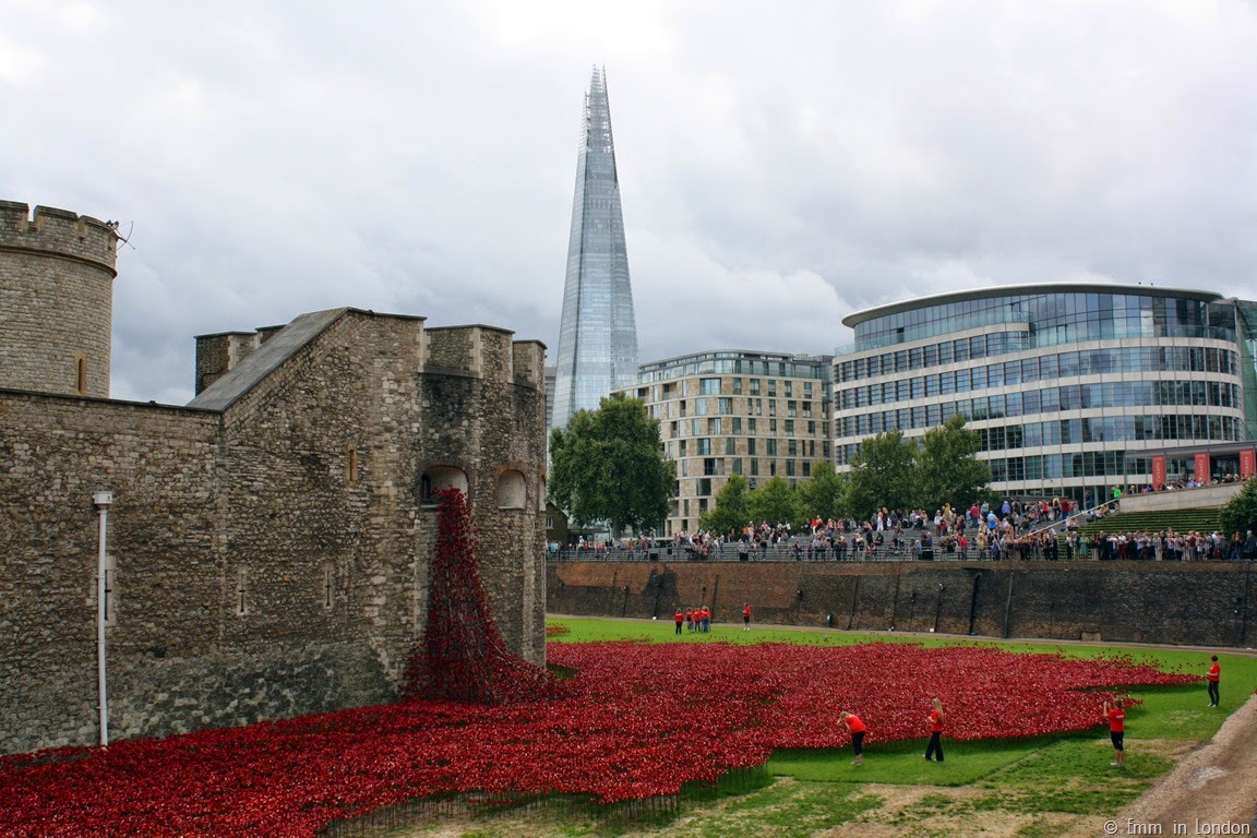 [The%2520Tower%252C%2520the%2520Shard%2520and%2520the%2520Poppies%255B3%255D.jpg]