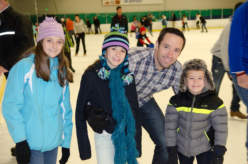 [Ice%2520Skating-4%255B4%255D.jpg]