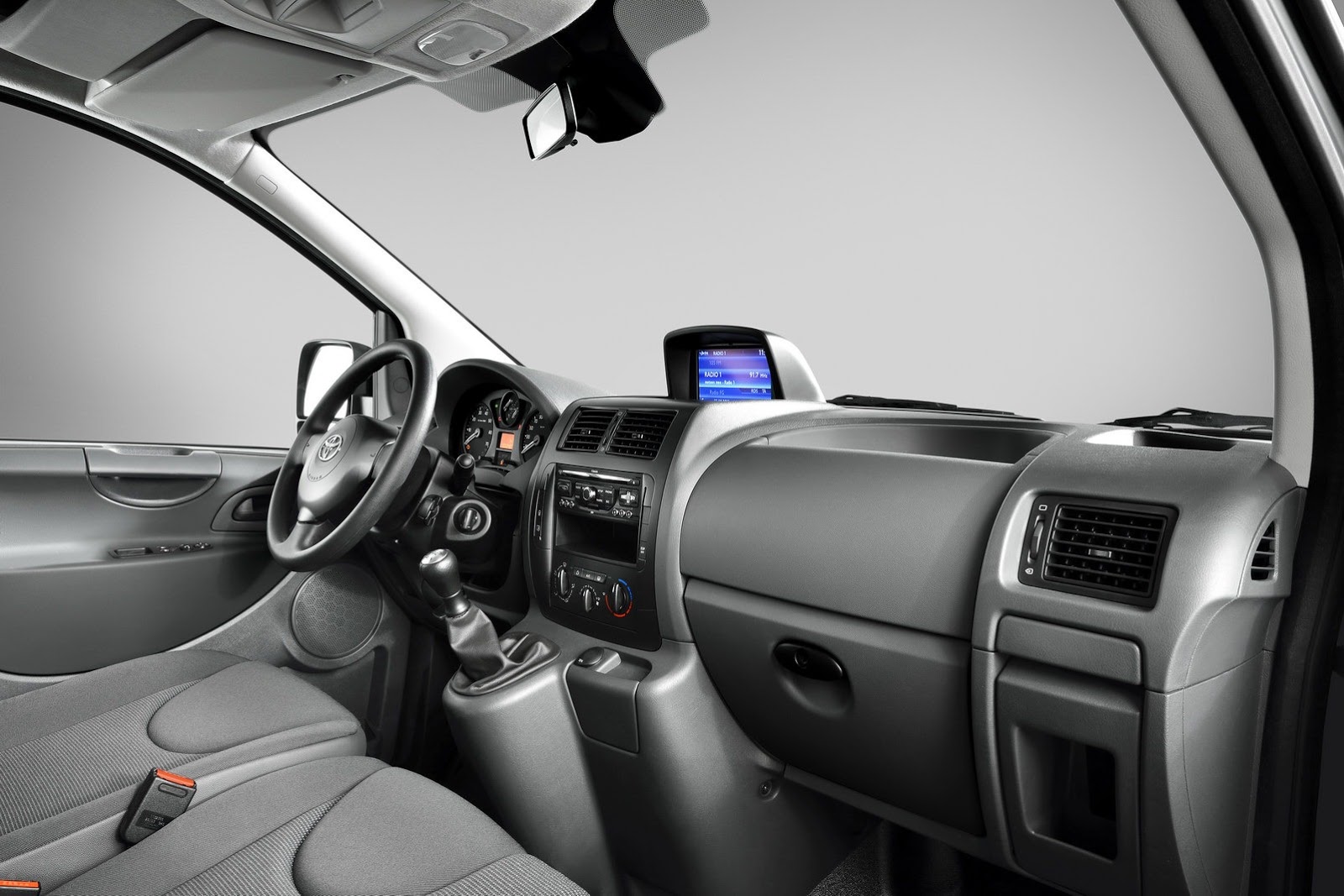 [New-Toyota-ProAce-6%255B2%255D.jpg]