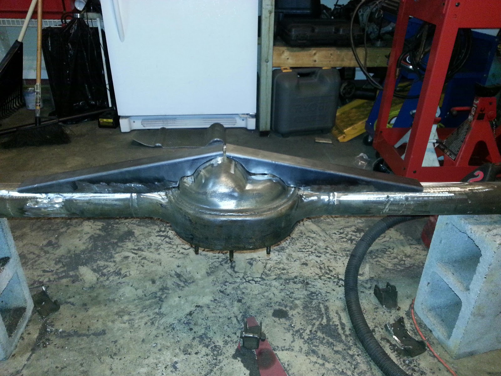 Ford 9 narrowing tool