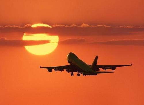 [plane-taking-off%255B5%255D.jpg]