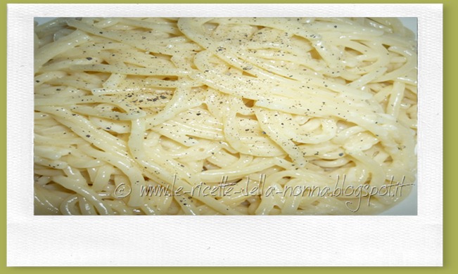 Spaghetti burro, pepe e parmigiano (3)