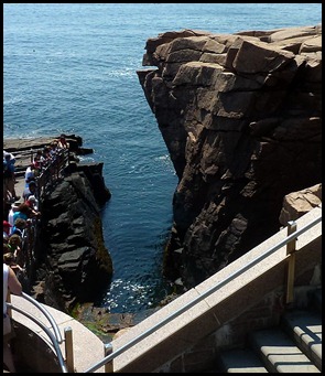 21e - Thunder Hole closeup