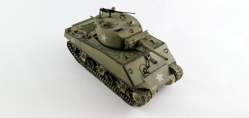 M4A3E2-5.jpg