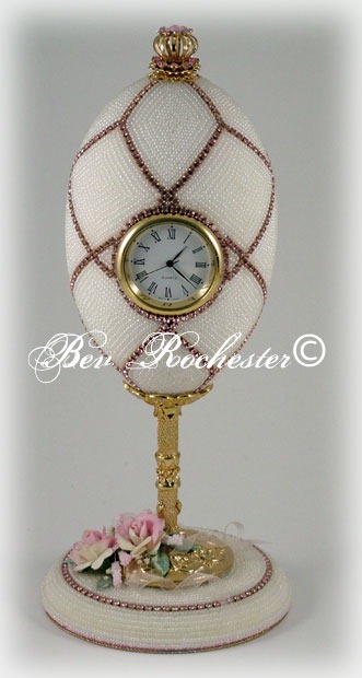 [Bev-Rochester-Beaded-goose-egg-clock%255B2%255D.jpg]