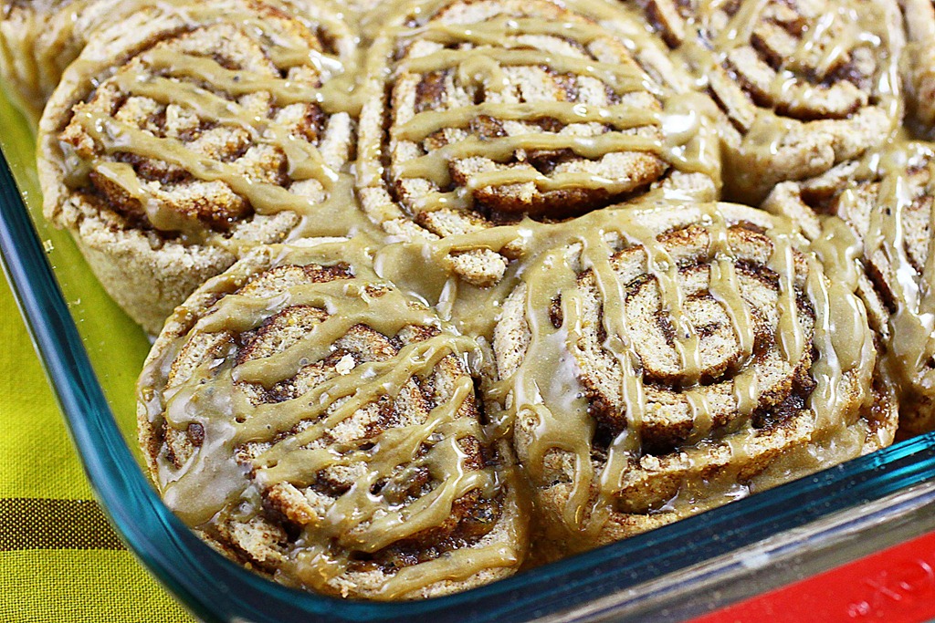 [mini%2520cinnamon%2520rolls%25201%255B7%255D.jpg]