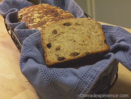 [cinnamon-raisin-oatmeal-bread-034%255B2%255D.jpg]