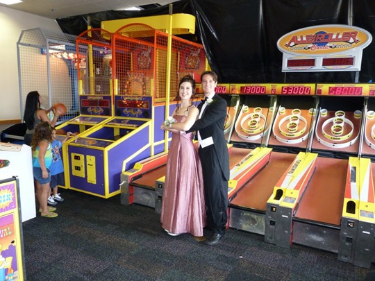 [forever-prom-strange-01%255B2%255D.jpg]