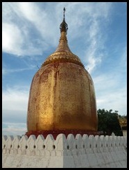 Myanmar, Bagan, Thatbyinnyu Temple, 7 September 2012 (4)