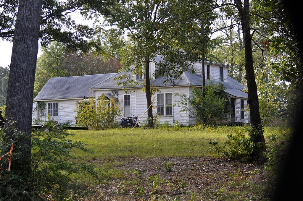 [old%2520house%2520002%255B9%255D.jpg]