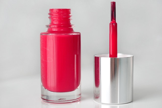 Clinique Nailpolish Happy