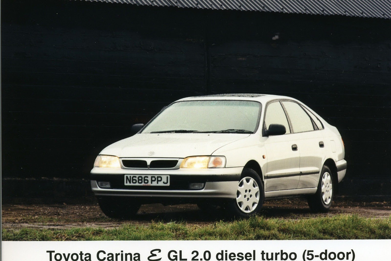 [Toyota-Carina-E-14%255B2%255D.jpg]