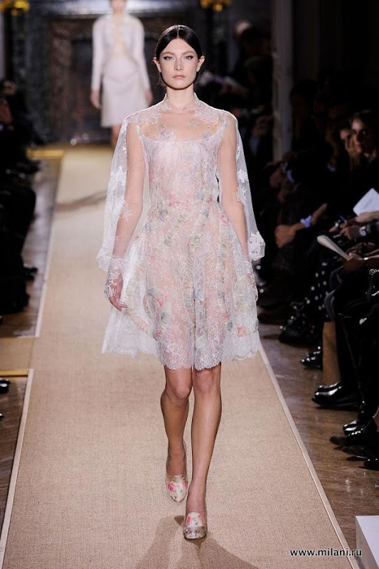 valentino-haute-couture-spring-2012-pfw23.jpg