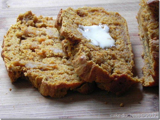 browned-butter-pumpkin-beer-bread-3