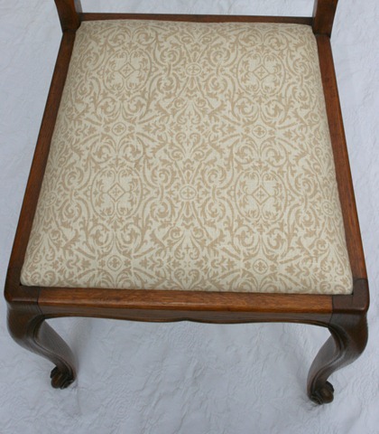 chair 042