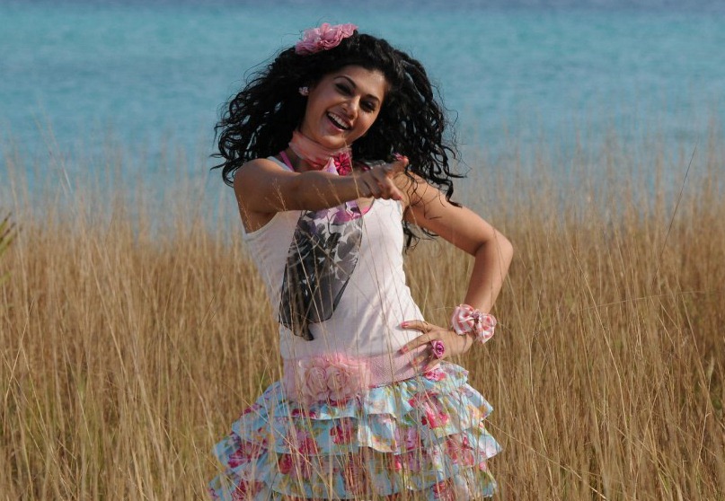 [tapsee_latest_hot_photoshoot_pic1%255B3%255D.jpg]