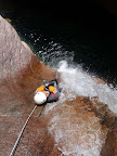Tobbogan bien Vertical. Ce canyon &agrave; d&eacute;cidement de nombreuses ressources!