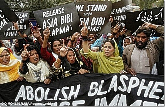 Pakistani Christians Protest Blasphemy Laws