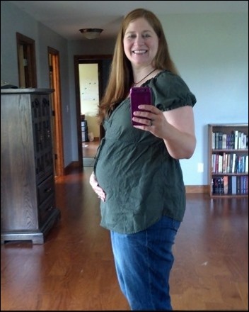 23 weeks baby bump 23 weeks baby bump