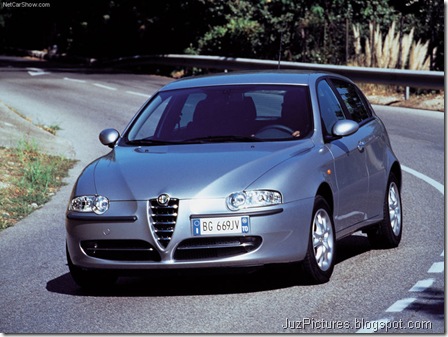 Alfa Romeo 147 (2000)3