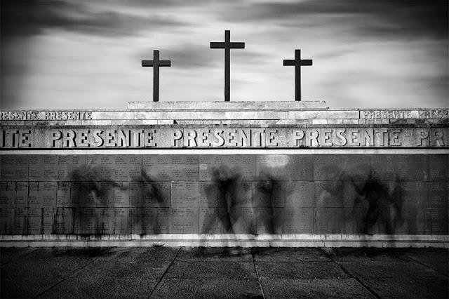 Tema Prosta_D_Robert Strahinjic_Nezadosceni.jpg