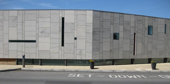 contemporary facade.jpeg