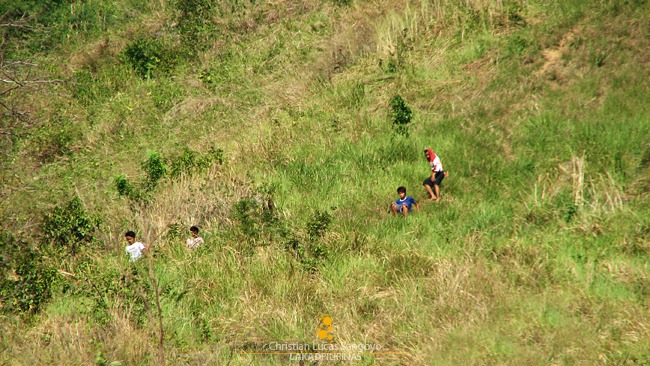 Hikers Along the Sierra Madre at Dupinga River in Gabaldon