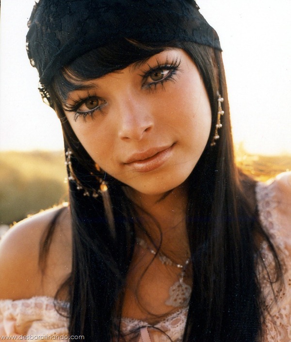 Kristin-Kreuk-lana-lang-sexy-sensual-photos-hot-pics-fotos-desbaratinando (64) Kristin-Kreuk-lana-lang-sexy-sensual-photos-hot-pics-fotos-desbaratinando (64)